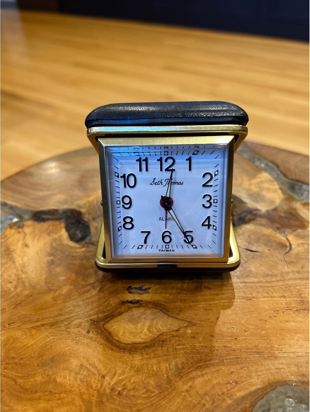Vintage Seth Thomas Mechanical Travel Alarm Clock/ Alarm clock Analog Wind